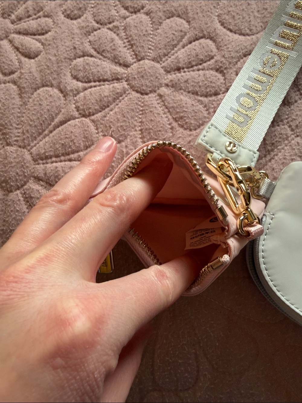 lululemon athletica Dual Pouch Wristlet - Picture 5 of 5